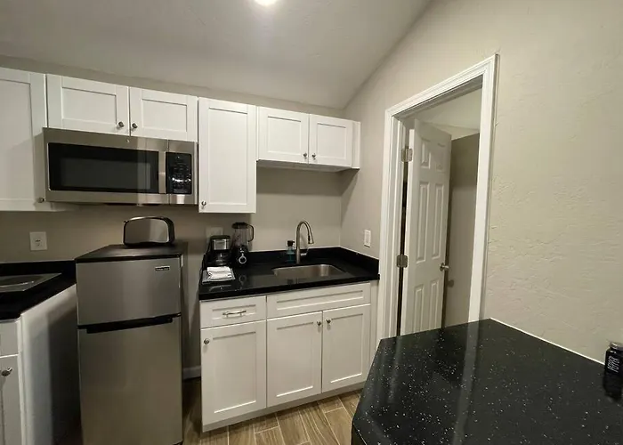 New Midtown With Full Kitchen Phoenix