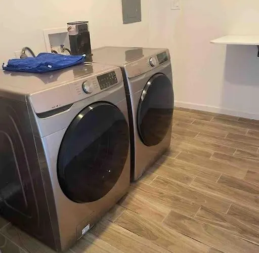 New Midtown With Full Kitchen * Phoenix